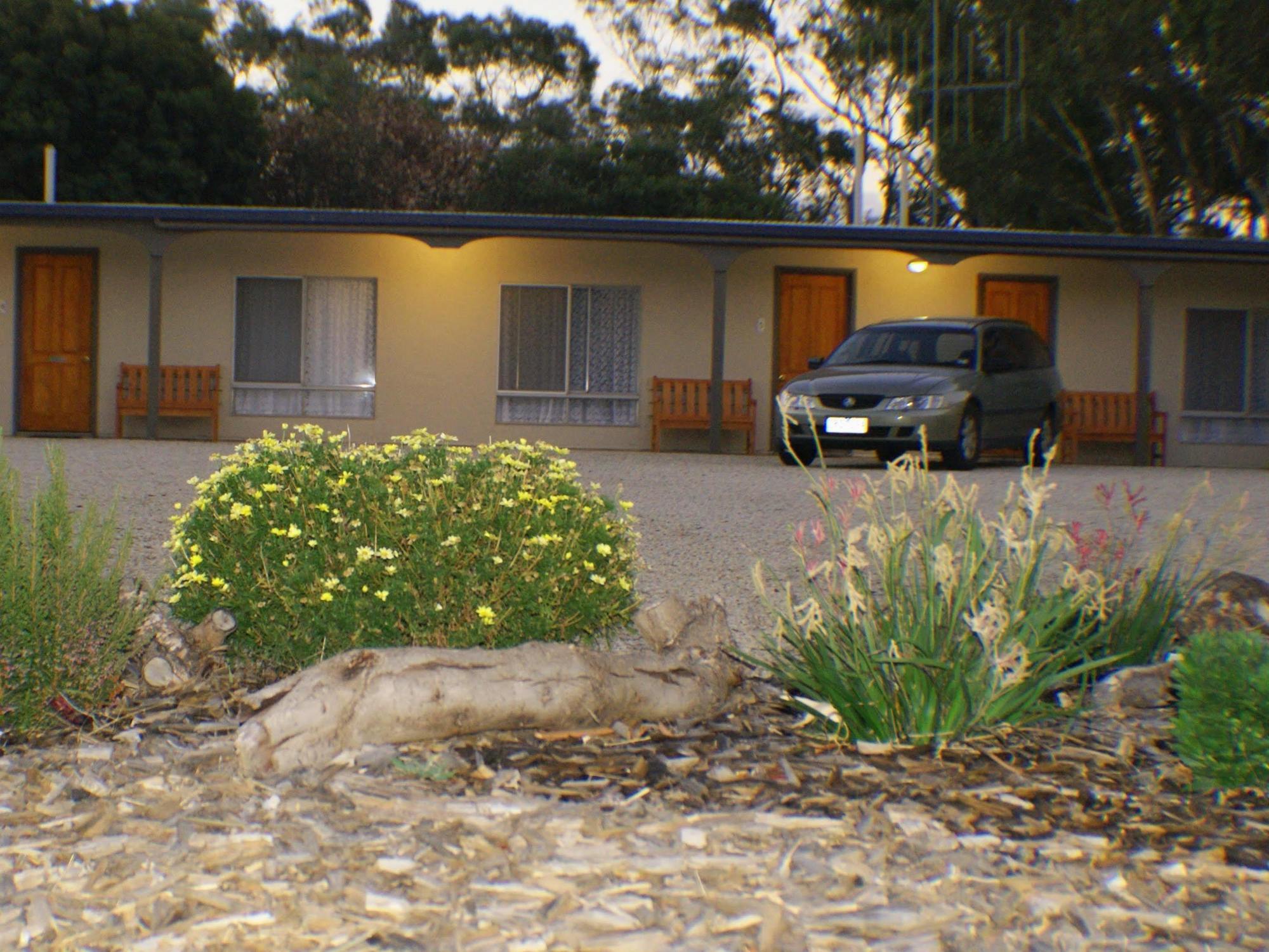 Euroa Motor Inn Exterior photo